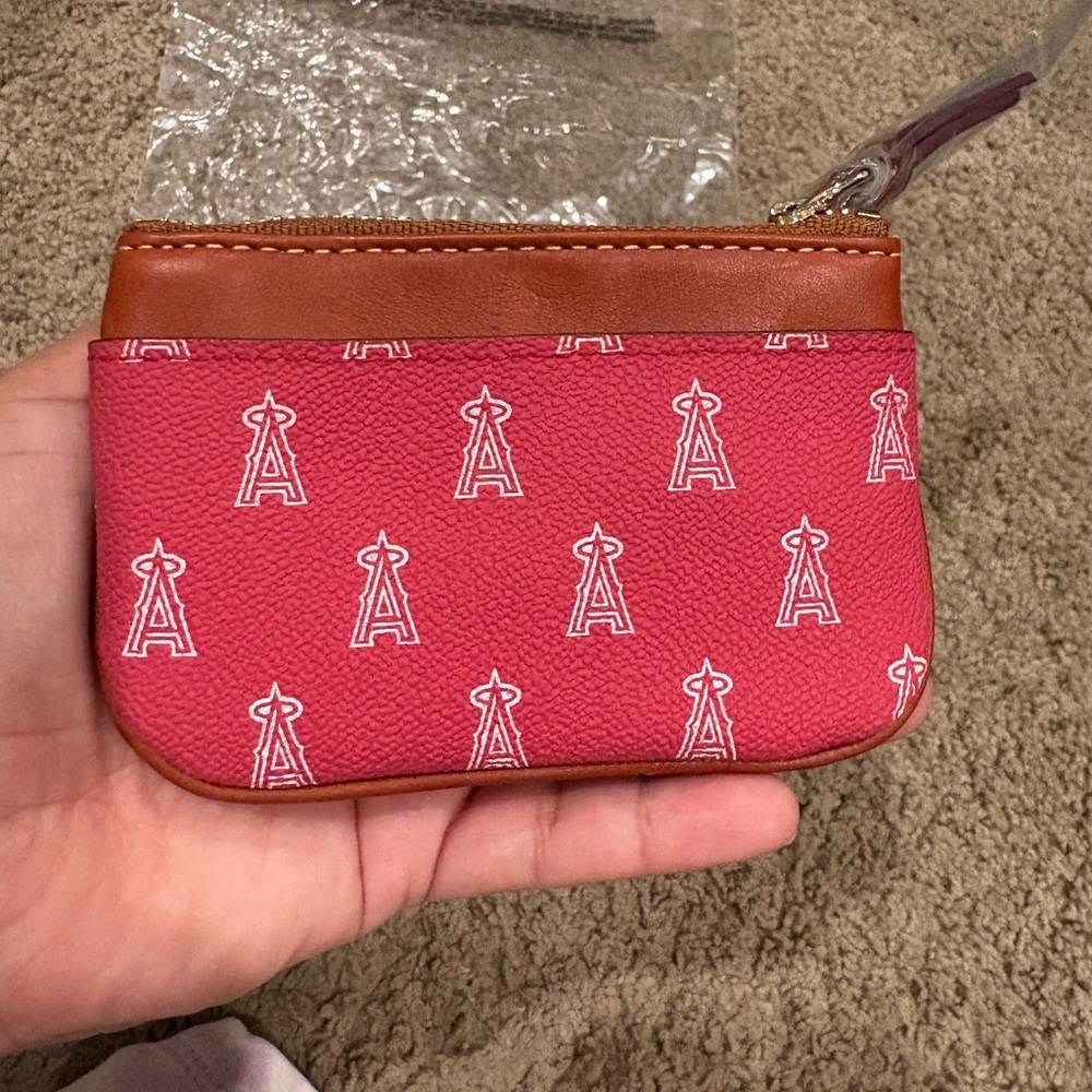 Dooney and Bourke Los Angeles Angels Coin Purse NWOT Leather - Picture 4 of 8